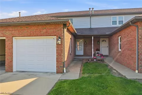 6670 Seville Dr, Canfield, OH 44406