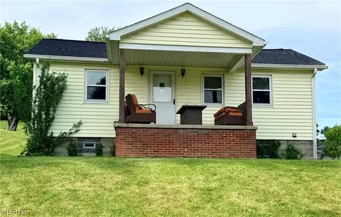 335 Culler Rd, Weirton, WV 26062