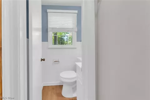 Bath - 691 Oakridge Dr, Boardman, OH 44512 photo 1 of 5