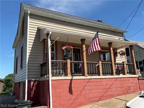 209 Washington St, Barnesville, OH 43713 photo 4