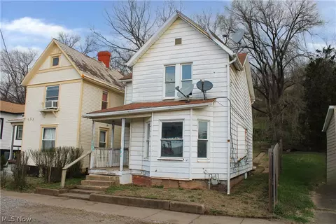 769 Buckeye Ave, Marietta, OH 45750