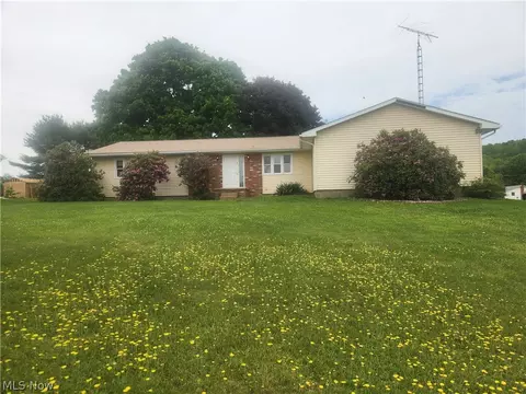 27201 State Route 60, Warsaw, OH 43844