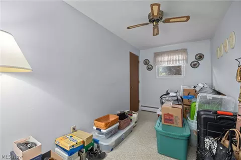 Bedroom - 829 Delaware Ave, Elyria, OH 44035 photo 10 of 11