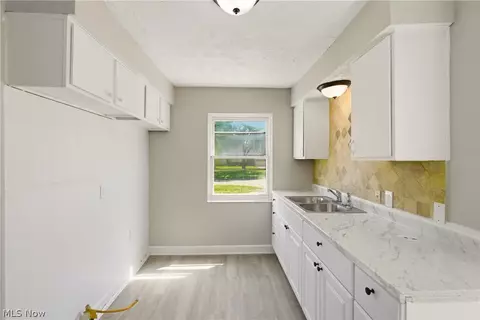 Kitchen - 1620 Cedar Dr, Lorain, OH 44052 photo 1 of 1