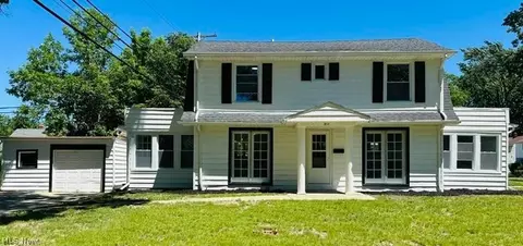 311 E 241st St E, Euclid, OH 44123