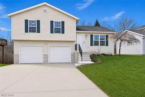 685 W Lake St, Ravenna, OH 44266