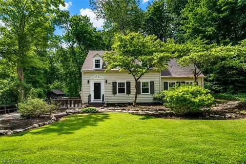 7501 Lee Run Rd, Poland, OH 44514
