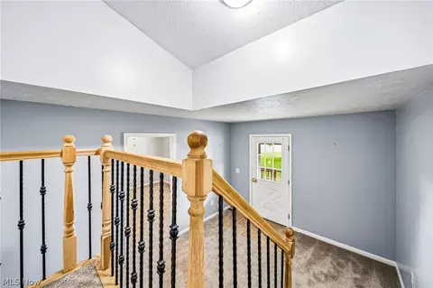 Entry Way - 3411 Blake Rd, Ashtabula, OH 44004 photo 7 of 9