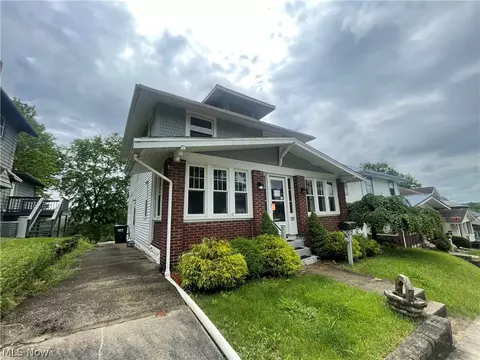912 N 8th St, Cambridge, OH 43725