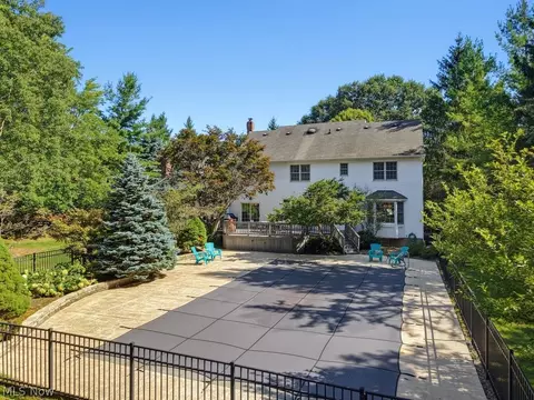 Exterior - 6460 Laura Ln, Solon, OH 44139 photo 3 of 5