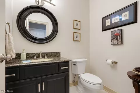 Bath - 6460 Laura Ln, Solon, OH 44139 photo 2 of 10