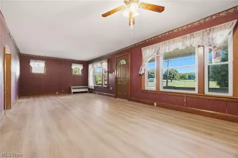 Living - 759 Runkle Avenue Ext, Ashtabula, OH 44004 photo 1 of 4