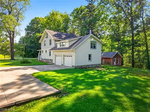 Exterior - 759 Runkle Avenue Ext, Ashtabula, OH 44004 photo 8 of 13