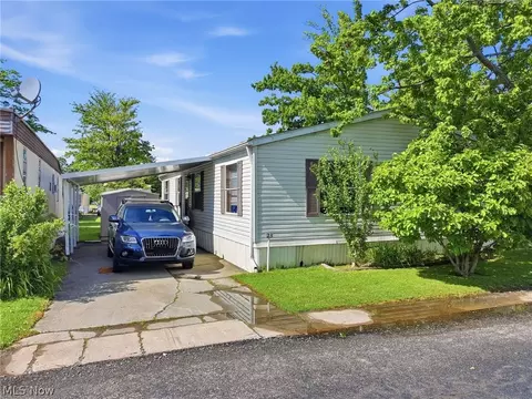 4534 Lake Rd E #23, Geneva, OH 44041