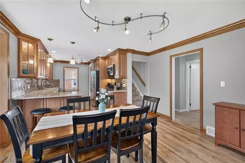 Dining - 455 Ewing Rd, Boardman, OH 44512 photo 1 of 3