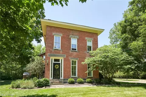 5046 Alger Rd, Richfield, OH 44286