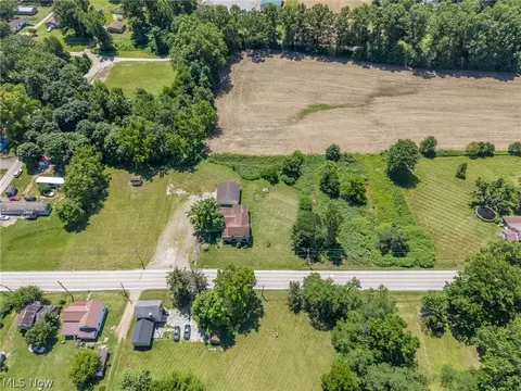 114 W Oak St, West Salem, OH 44287
