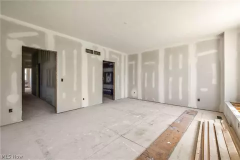 Bedroom - 280 Cider Ml, Chardon, OH 44024 photo 3 of 3
