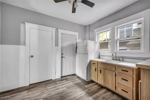 Entry Way - 56 Vesper St, Akron, OH 44310 photo 1 of 3