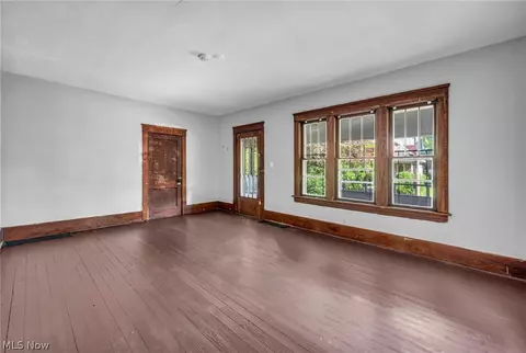 Living - 56 Vesper St, Akron, OH 44310 photo 1 of 6