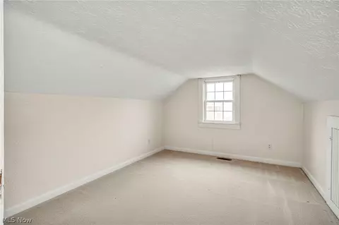 Bedroom - 56 Vesper St, Akron, OH 44310 photo 3 of 4
