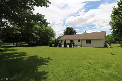 49 Executive Dr, Norwalk, OH 44857 photo 22