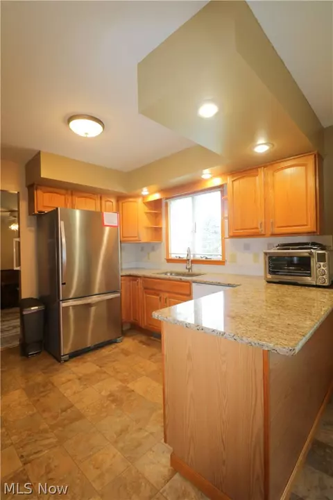 49 Executive Dr, Norwalk, OH 44857 photo 5