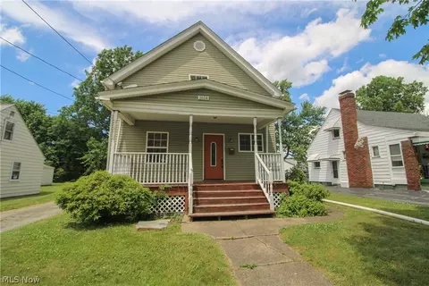 1654 Everett Ave, Poland, OH 44514