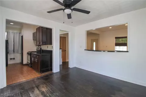 1654 Everett Ave, Poland, OH 44514 photo 12