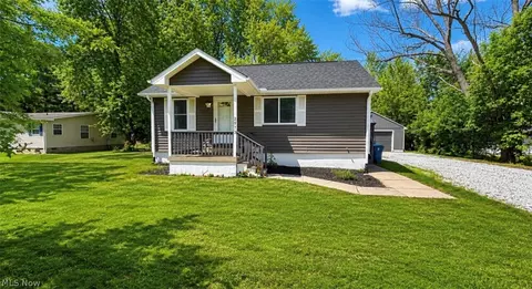 2973 Colon Dr, Copley, OH 44321