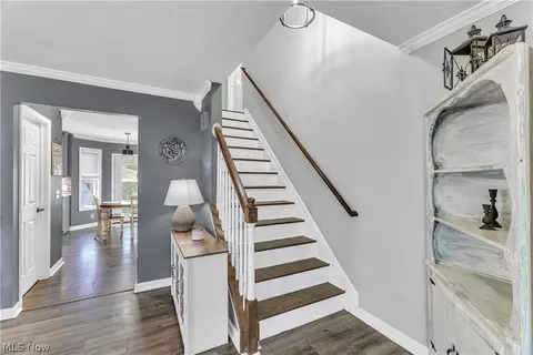 Entry Way - 40087 Hope Ct, Elyria, OH 44035 photo 1 of 3