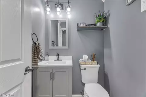 Bath - 40087 Hope Ct, Elyria, OH 44035 photo 1 of 3