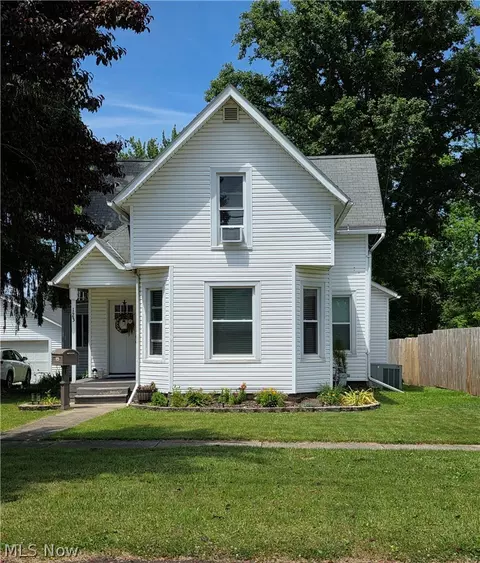 123 High St, New London, OH 44851