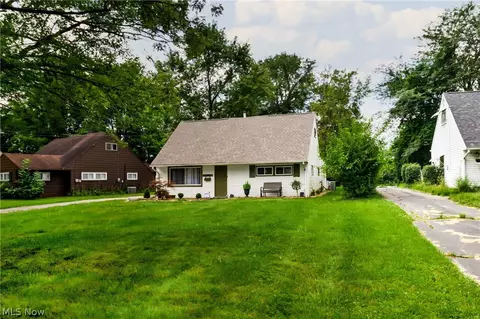 2379 Clyde St, Poland, OH 44514