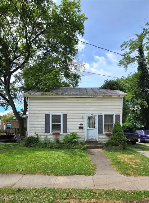 106 Mill St, Lodi, OH 44254