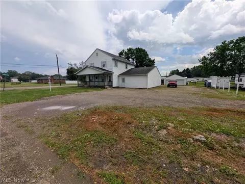 59879 County Road 9, Newcomerstown, OH 43832