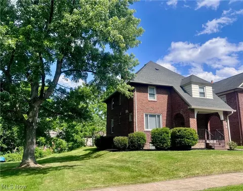 315 Indiana Ave, Mcdonald, OH 44437