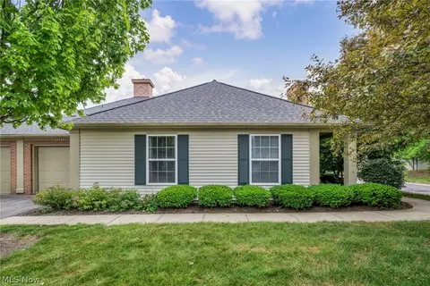 3205 Village Green Dr, Westlake, OH 44145