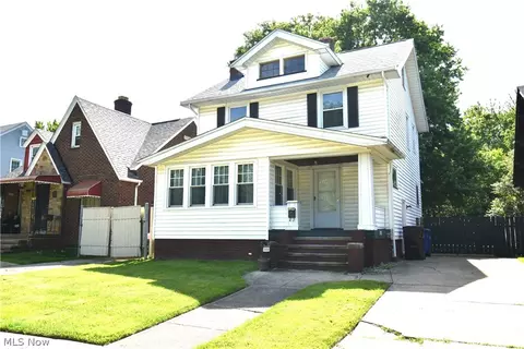 3608 W 133rd St, Cleveland, OH 44111