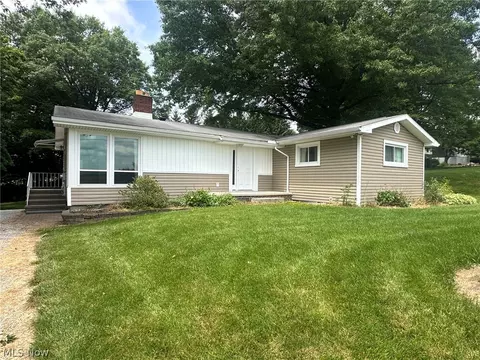 11018 N Mt Eaton Rd, Marshallville, OH 44645