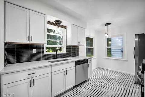 Kitchen - 421 E 255th, Euclid, OH 44132 photo 2 of 5