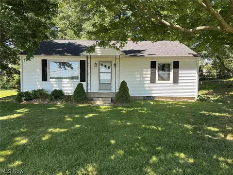 10998 N Mt Eaton Rd, Marshallville, OH 44645