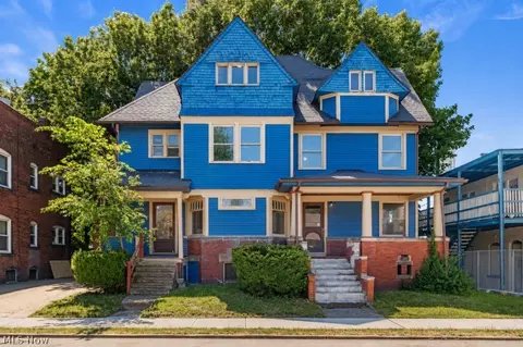 1412 W 84th St, Cleveland, OH 44102