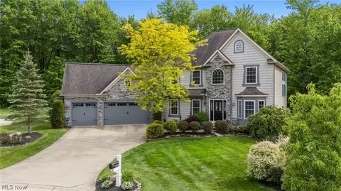 8400 Raleigh Pl, Concord Twp, OH 44077