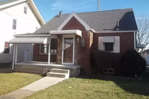 914 Clarendon Ave NW, Canton, OH 44708