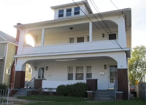 1005 Clarendon Ave NW, Canton, OH 44708