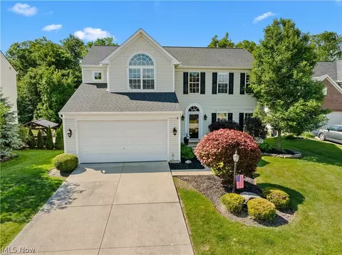 1107 Country Way, Brunswick, OH 44212