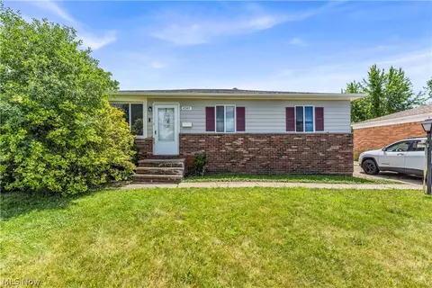 4245 E 177th Pl, Cleveland, OH 44128