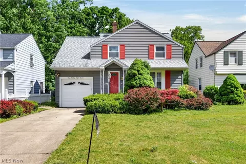 19811 Shakerwood Rd, Warrensville Heights, OH 44122