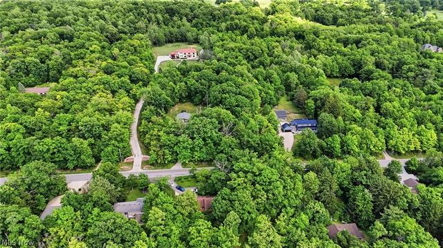 333 River Rd, Hinckley, OH 44233